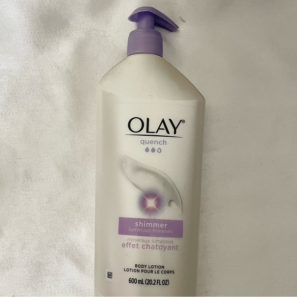 OLAY Bath & Body New Olay Quench Shimmer Effet Chatoyant Shimmer Body Lotion 22oz Poshmark